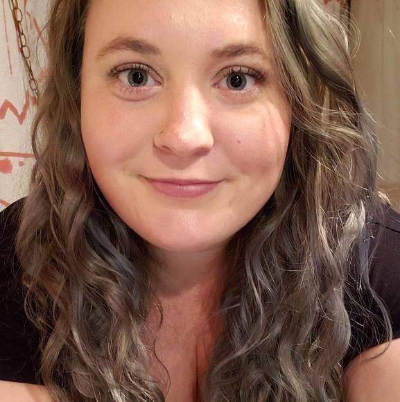 Meet your Posher, Skye - Picture 1 of 1